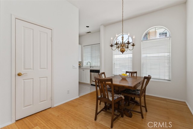 MLS #OC25153357 image #4