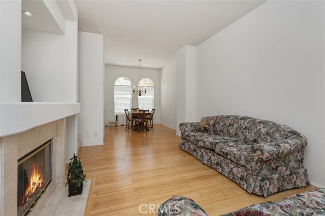 MLS #OC25153357 image #6