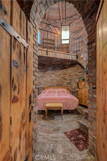 MLS #OC25153371 image #29