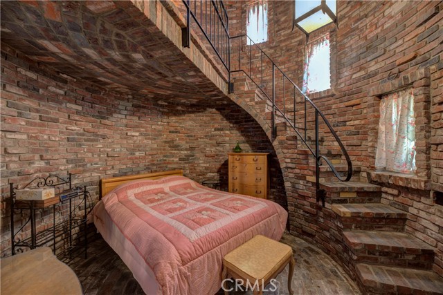 MLS #OC25153371 image #32