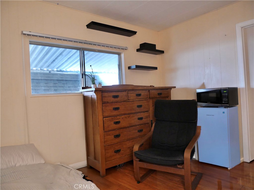 MLS #OC25153382 image #16