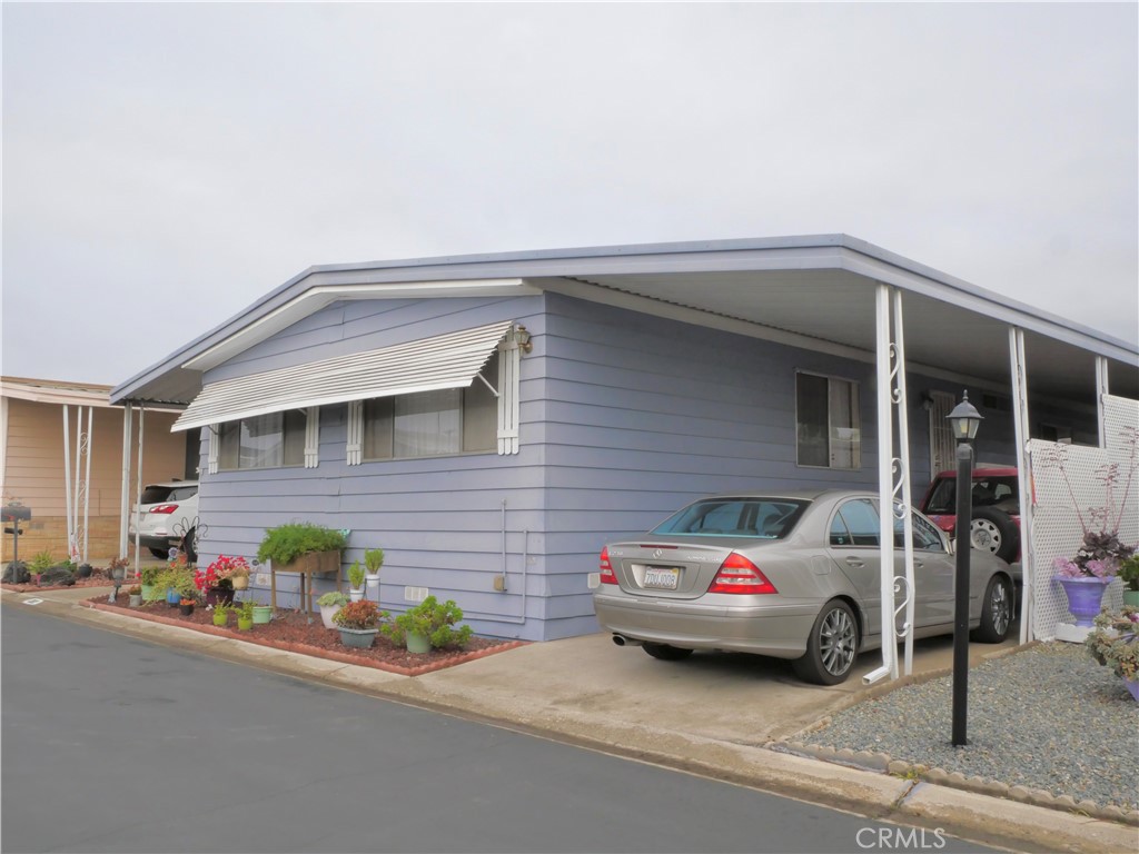 MLS #OC25153382 image #21