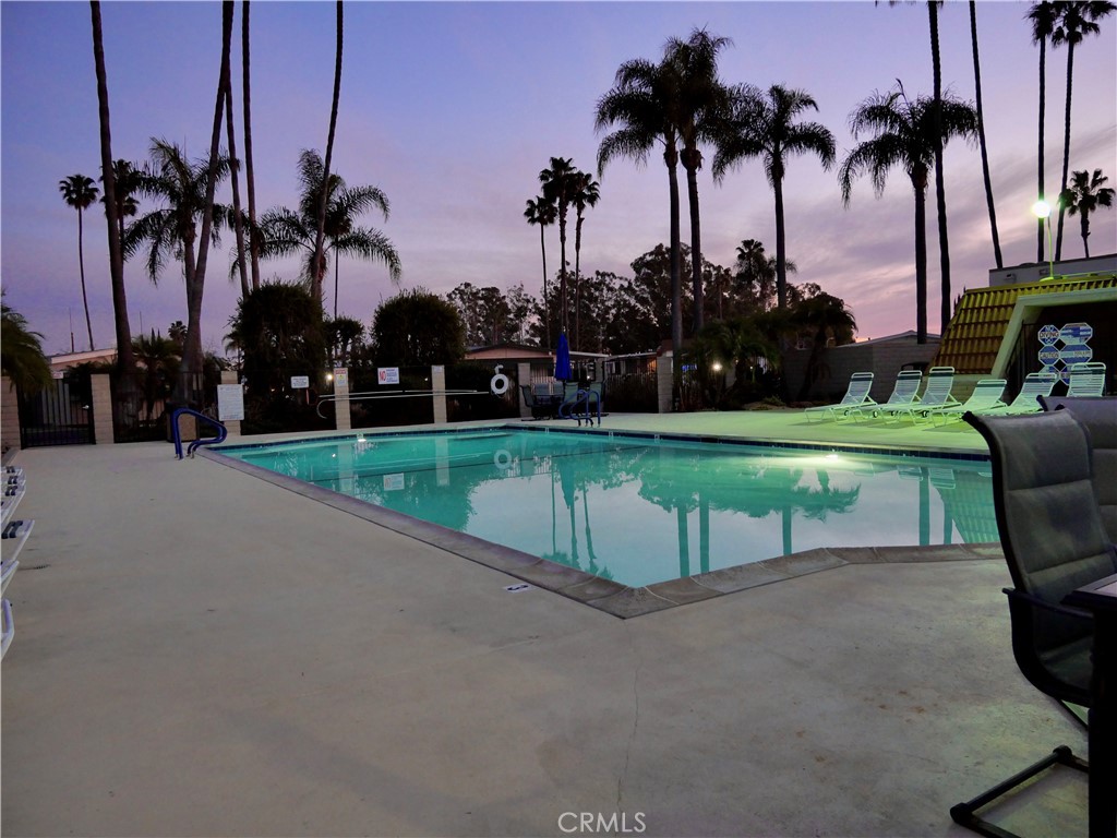 MLS #OC25153382 image #30