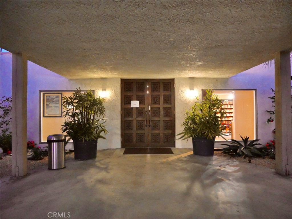 MLS #OC25153382 image #33