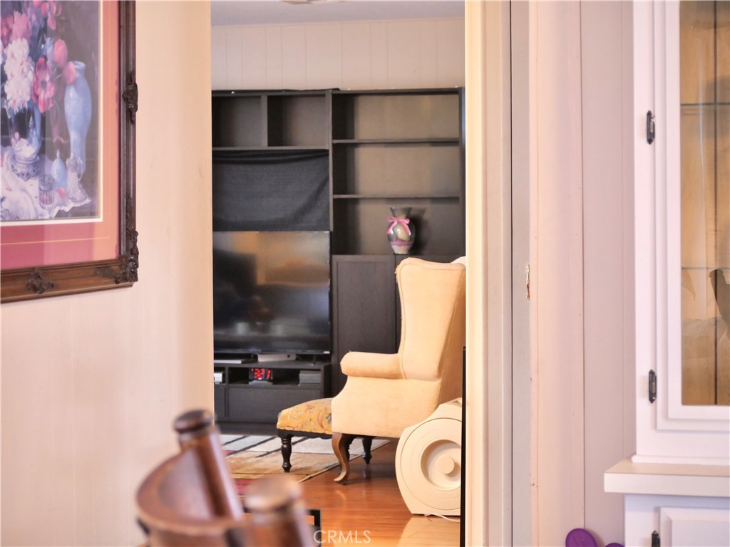 MLS #OC25153382 image #7