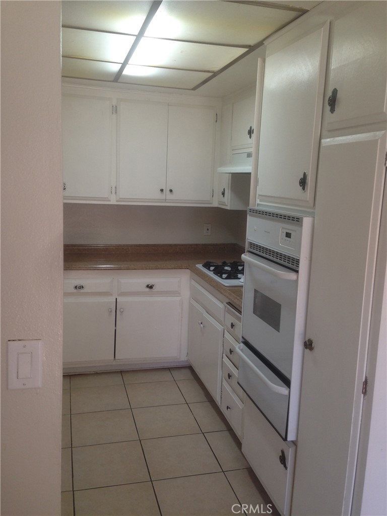 MLS #OC25153831 image #5