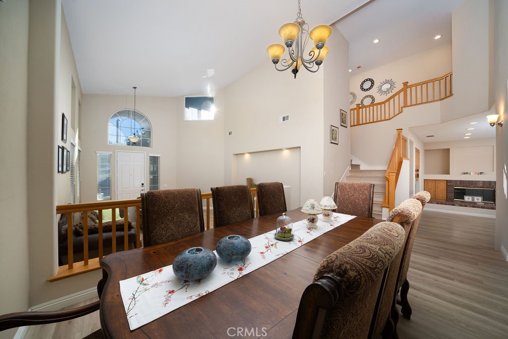 MLS #OC25153858 image #3