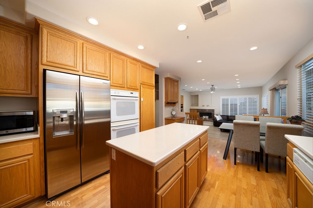 MLS #OC25153858 image #7