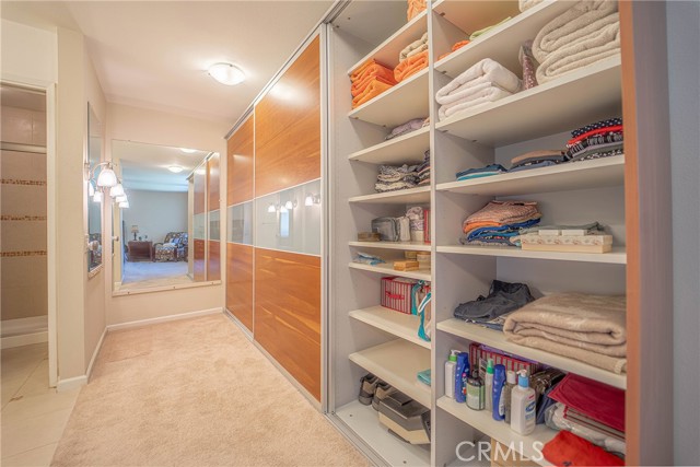 MLS #OC25154355 image #23