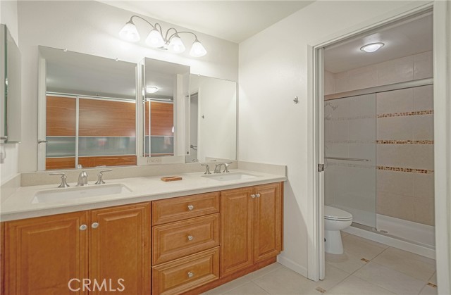 MLS #OC25154355 image #25