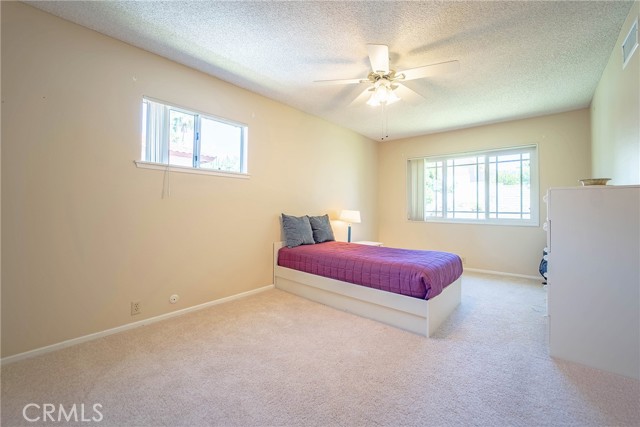 MLS #OC25154355 image #31