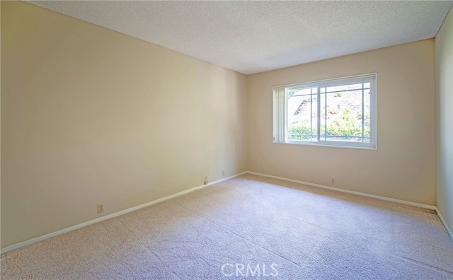 MLS #OC25154355 image #41