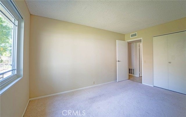 MLS #OC25154355 image #42