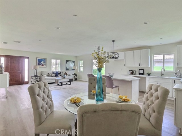 MLS #OC25154485 image #2