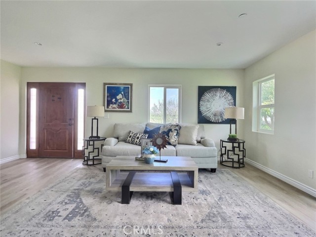 MLS #OC25154485 image #3