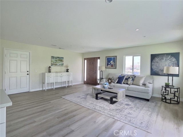 MLS #OC25154485 image #6