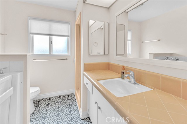 MLS #OC25154506 image #17