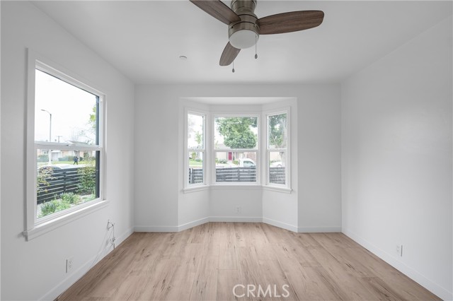 MLS #OC25154892 image #16