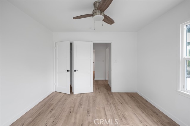 MLS #OC25154892 image #17