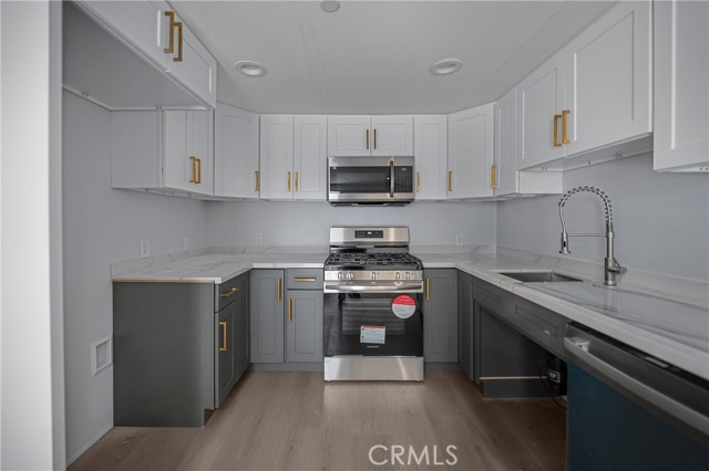 MLS #OC25154892 image #23