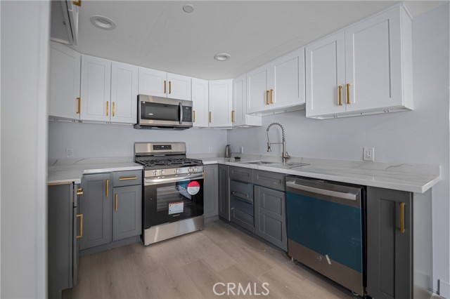 MLS #OC25154892 image #24