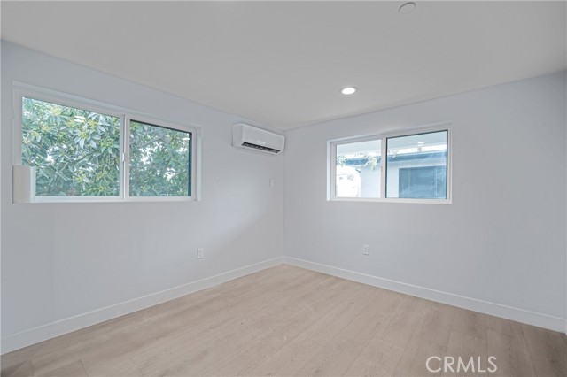 MLS #OC25154892 image #51