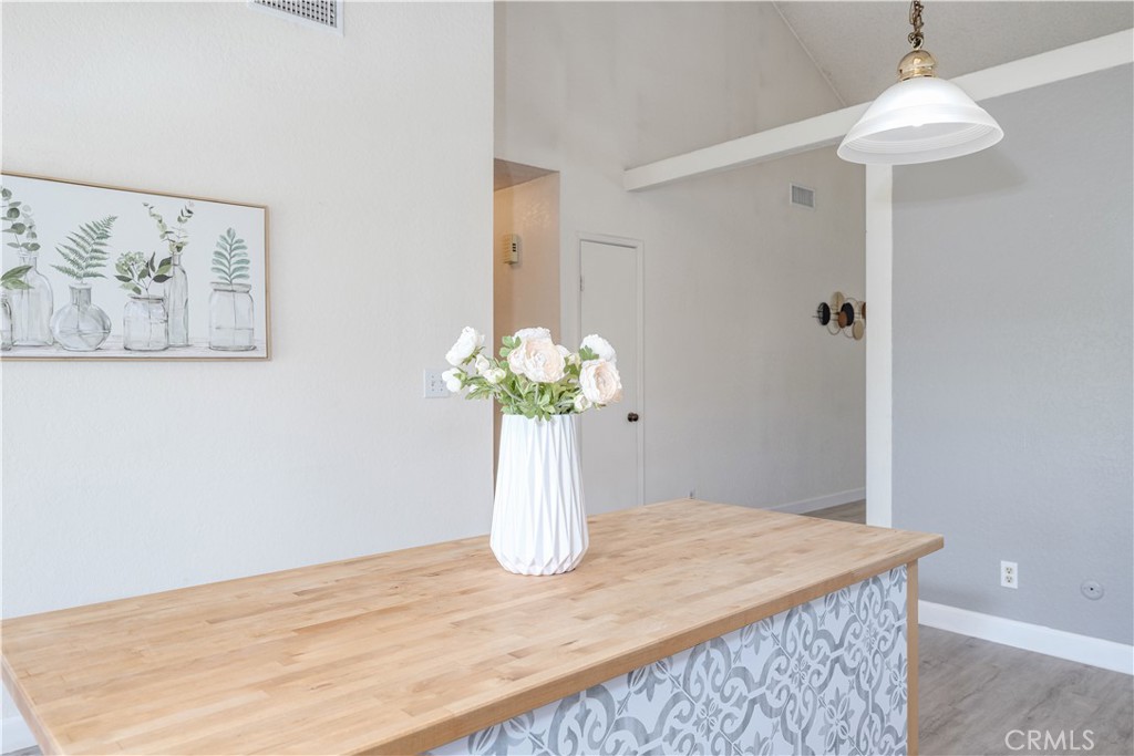 MLS #OC25155063 image #12