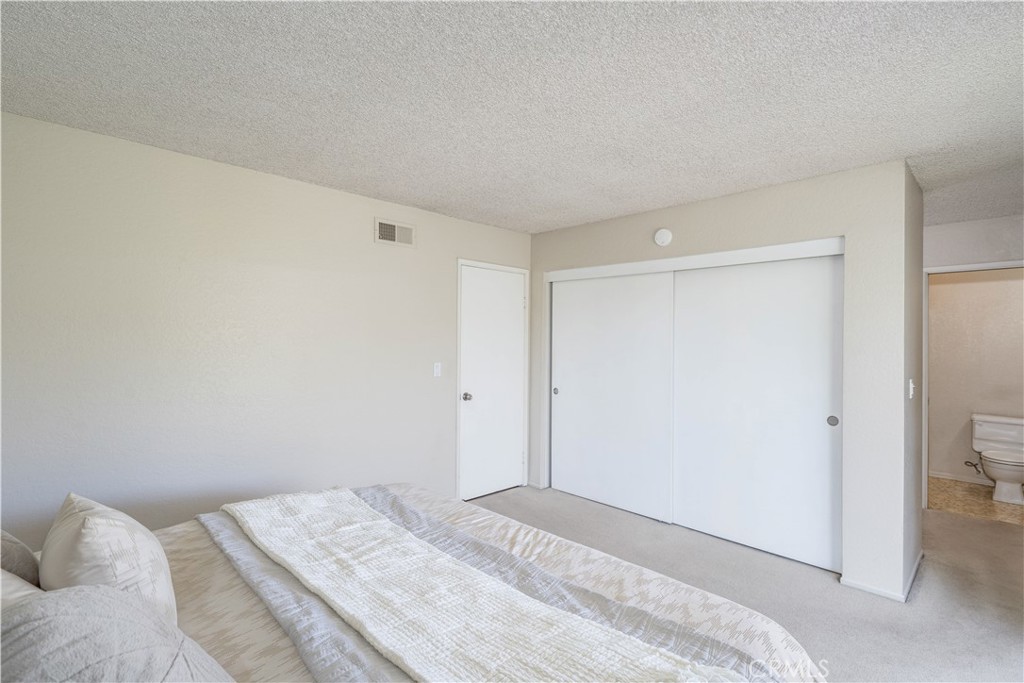 MLS #OC25155063 image #19