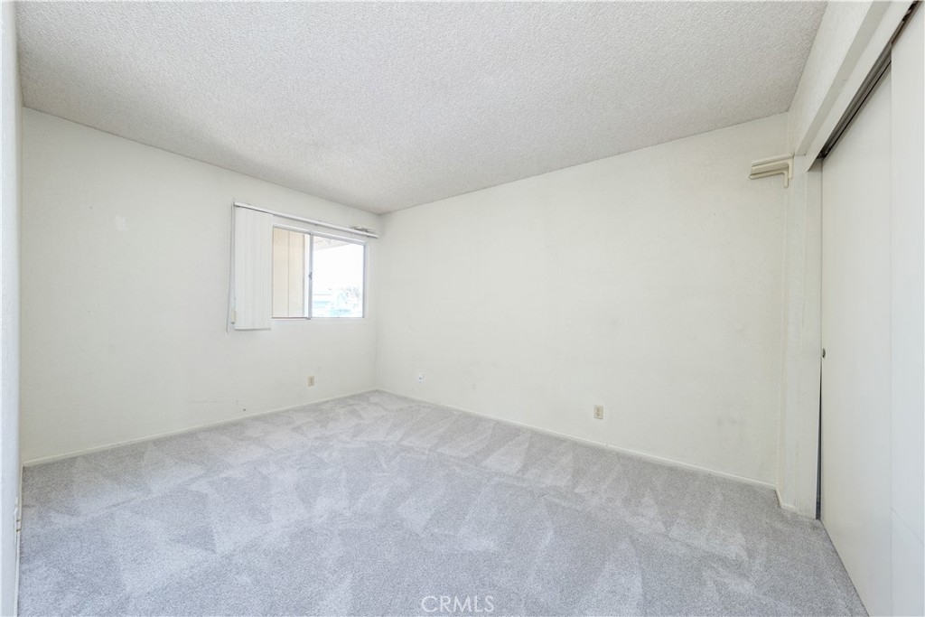 MLS #OC25155063 image #28