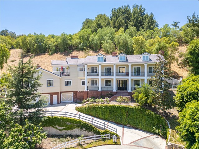 MLS #OC25155260 image #0