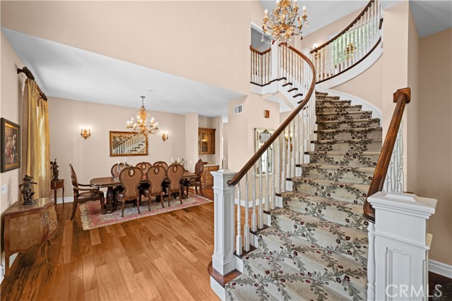 MLS #OC25155260 image #7