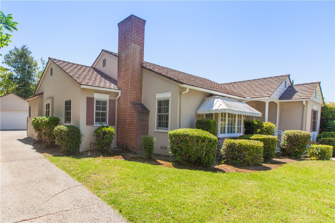 MLS #OC25155348 image #1