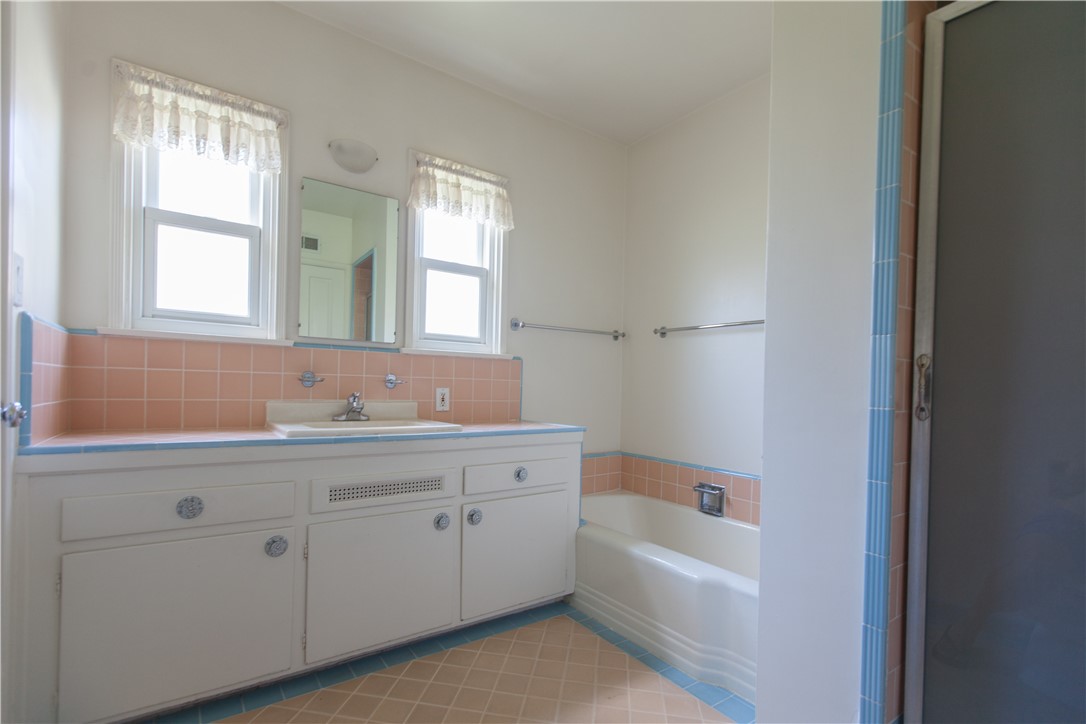 MLS #OC25155348 image #10