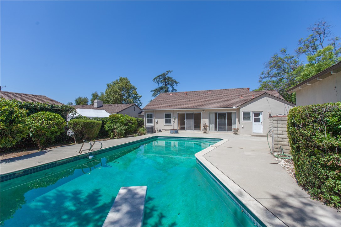 MLS #OC25155348 image #21