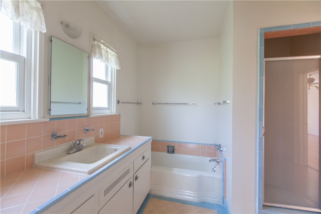 MLS #OC25155348 image #9