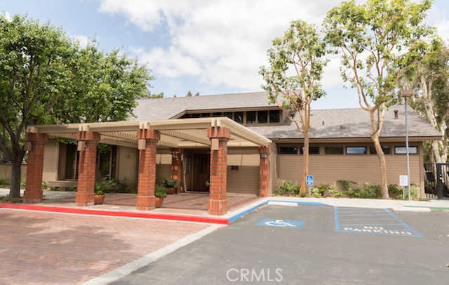 MLS #OC25155625 image #17