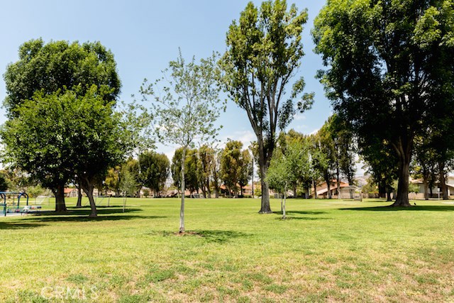 MLS #OC25155625 image #35