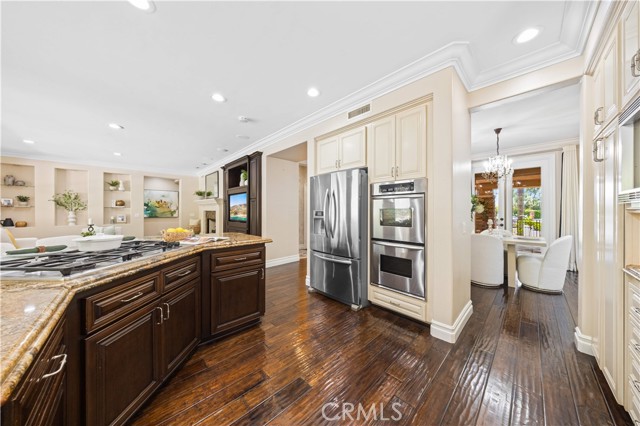 MLS #OC25155764 image #11