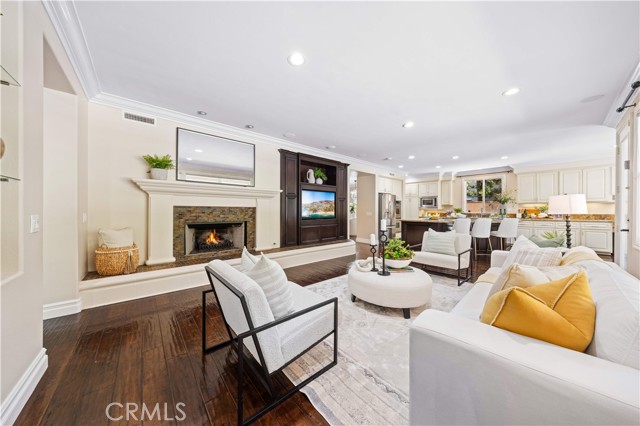 MLS #OC25155764 image #17