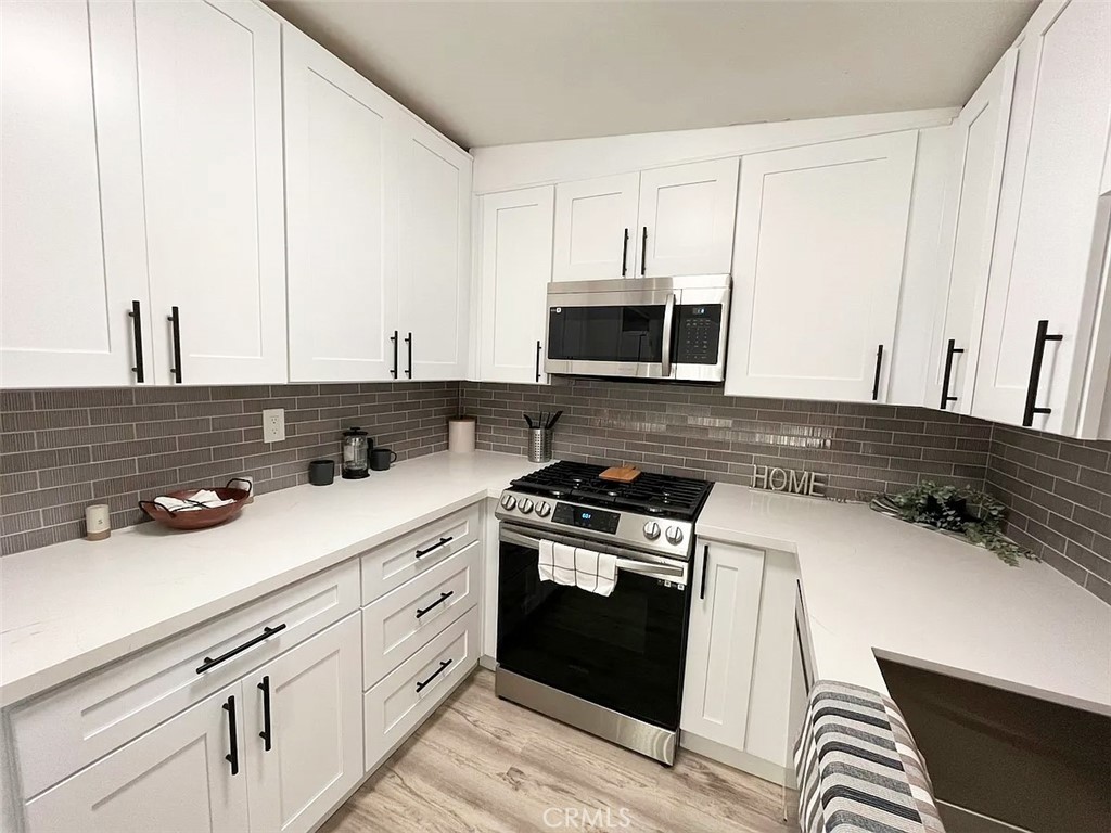 MLS #OC25156174 image #10