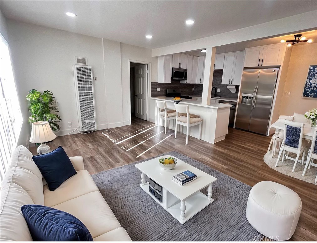 MLS #OC25156174 image #7