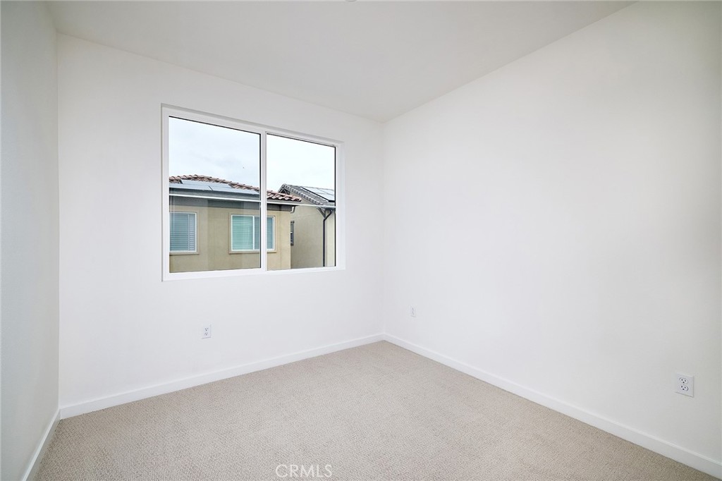 MLS #OC25156468 image #16