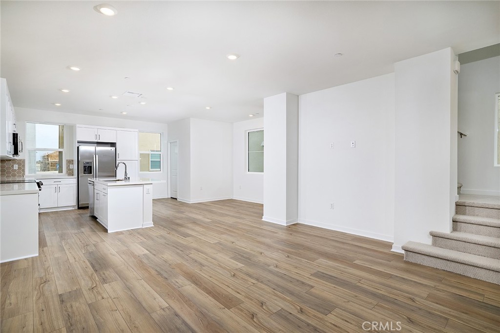 MLS #OC25156468 image #4