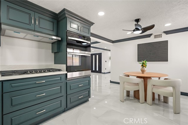 MLS #OC25156489 image #12