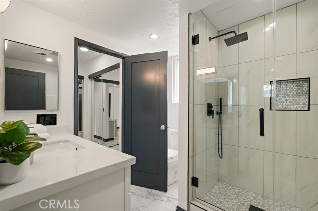 MLS #OC25156489 image #14