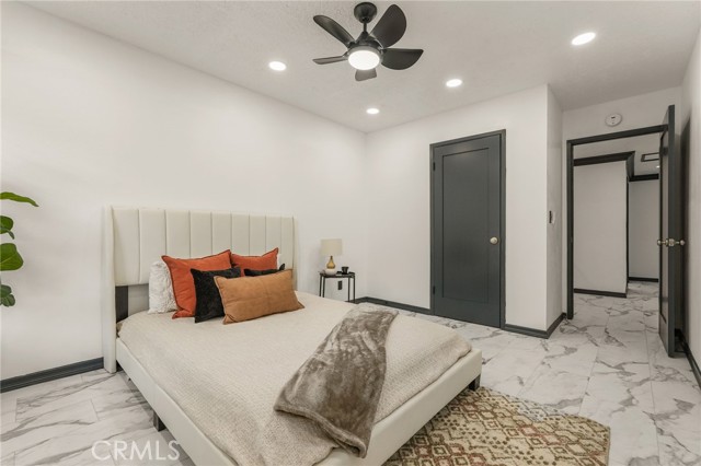 MLS #OC25156489 image #21