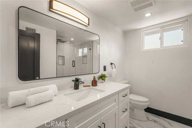 MLS #OC25156489 image #24