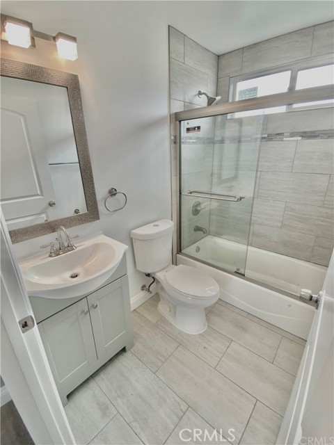 MLS #OC25156895 image #19