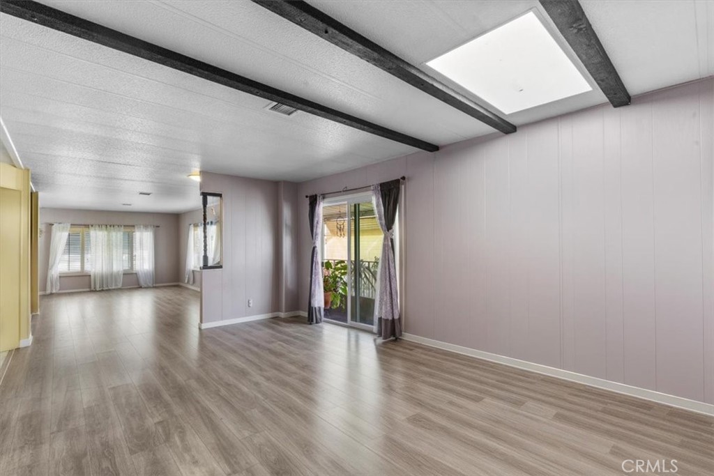 MLS #OC25157064 image #17