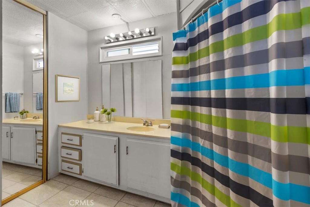 MLS #OC25157064 image #23